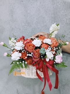 03 Giỏ Hoa Sắc Đỏ