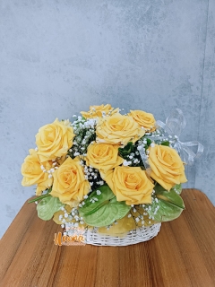 24 Giỏ Hoa Vàng Tươi